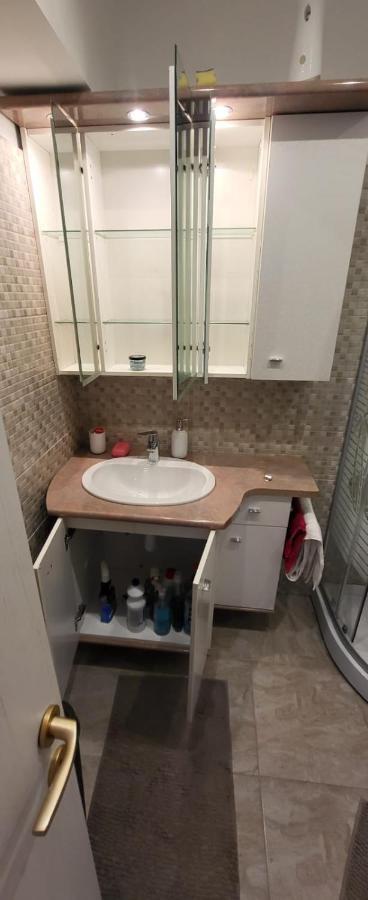 Studio 23 Constantin Brancoveanu, Craiovita, Self Check-In Craiova Ngoại thất bức ảnh